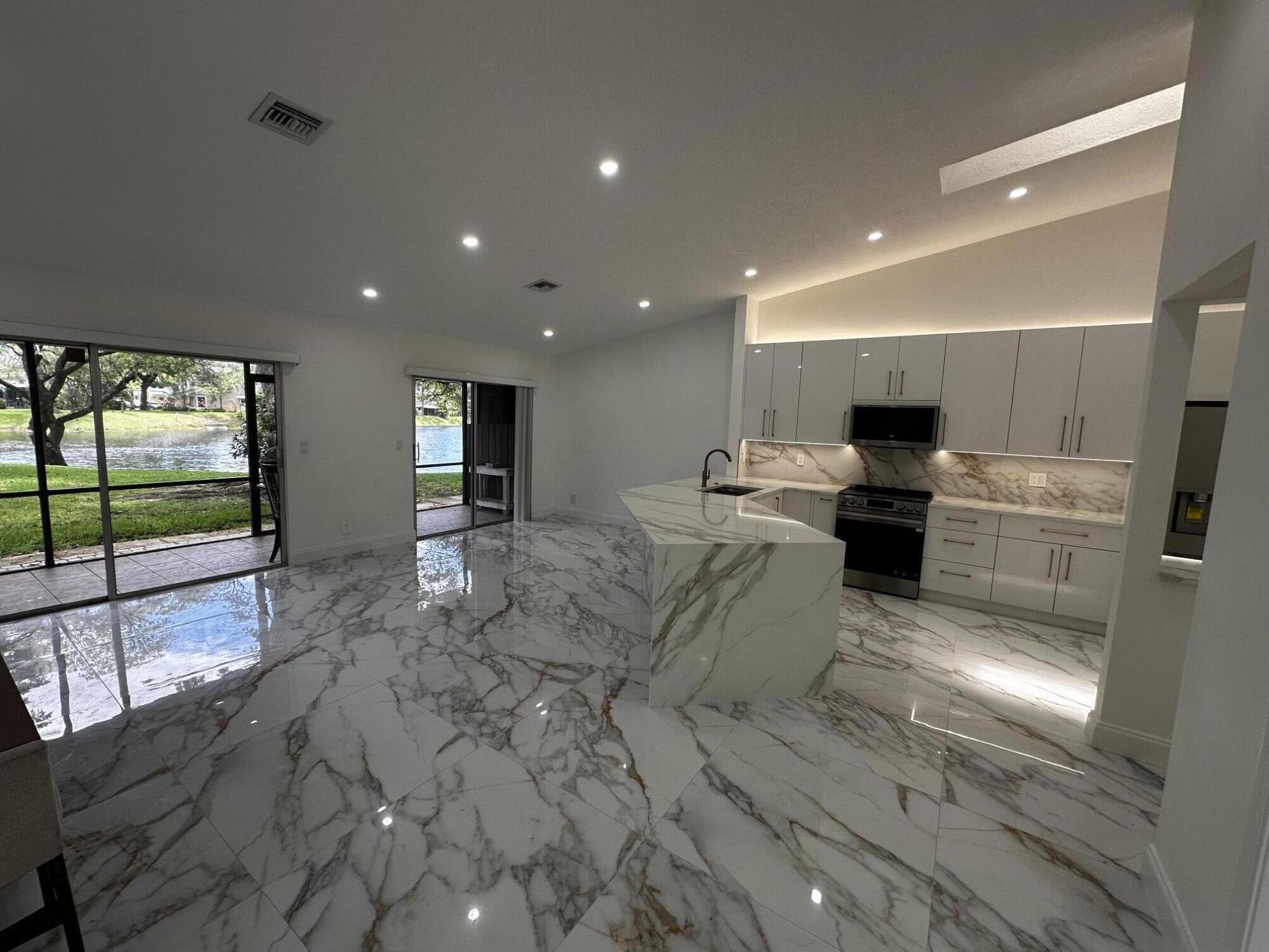 2173 Discovery Circle W, Deerfield Beach, FL 33442, Deerfield Beach