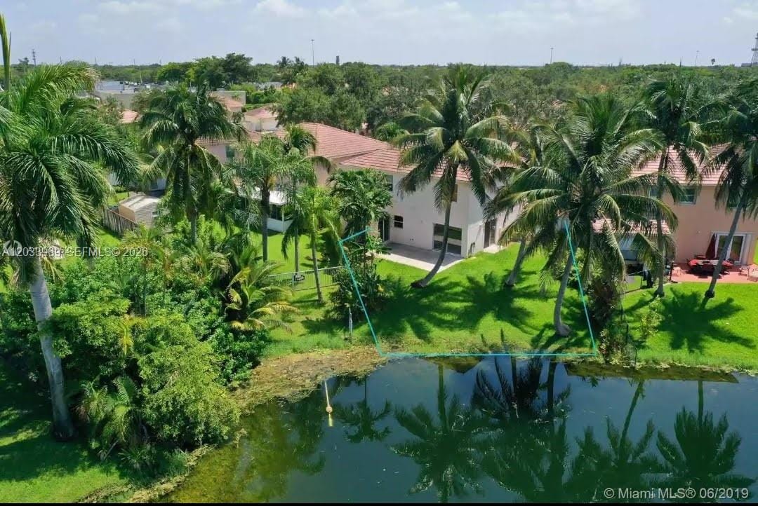 320 SW 99th Avenue, Pembroke Pines, FL 33025 photo 4