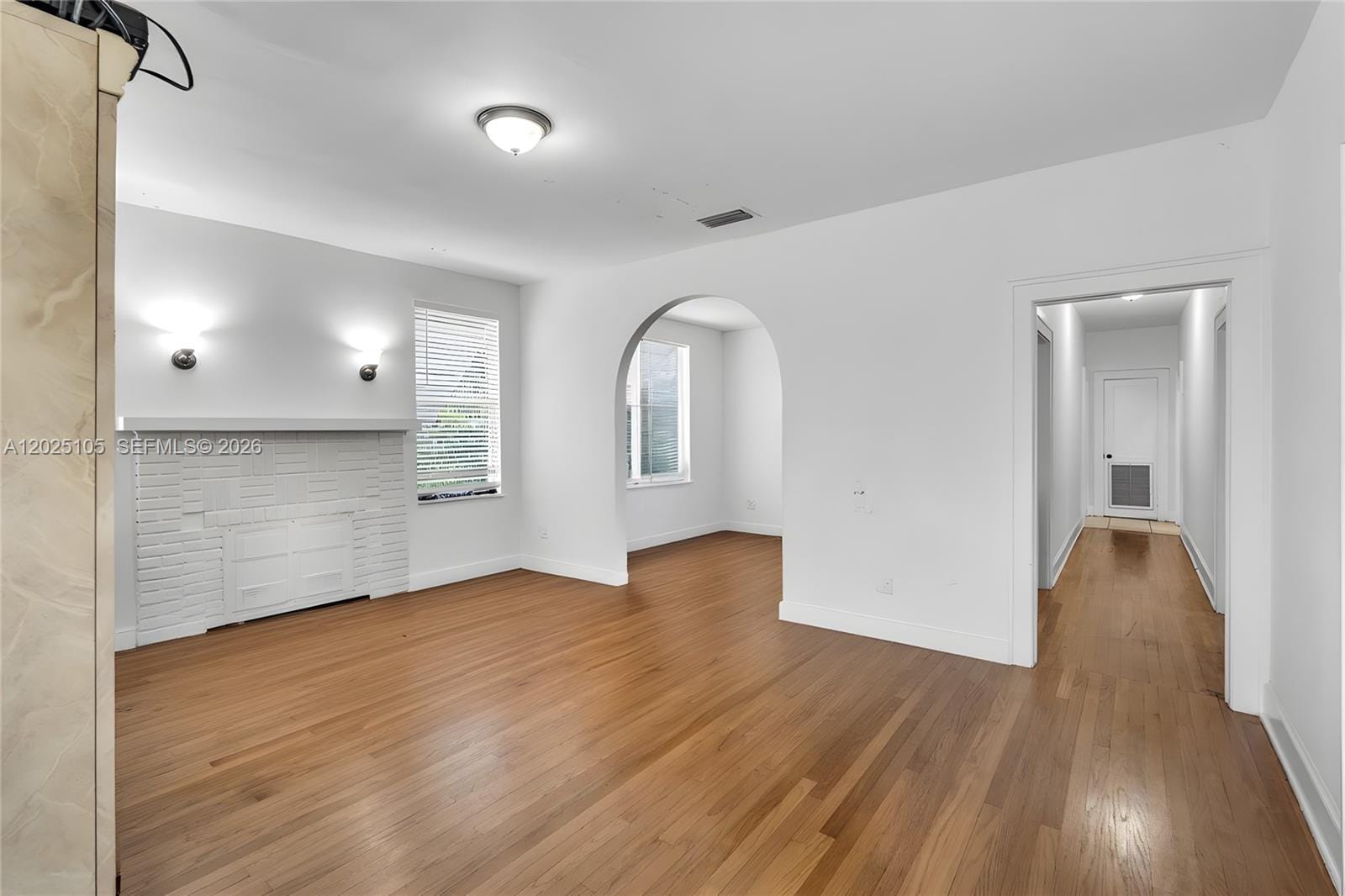 137 NW 20th Street — photo 3