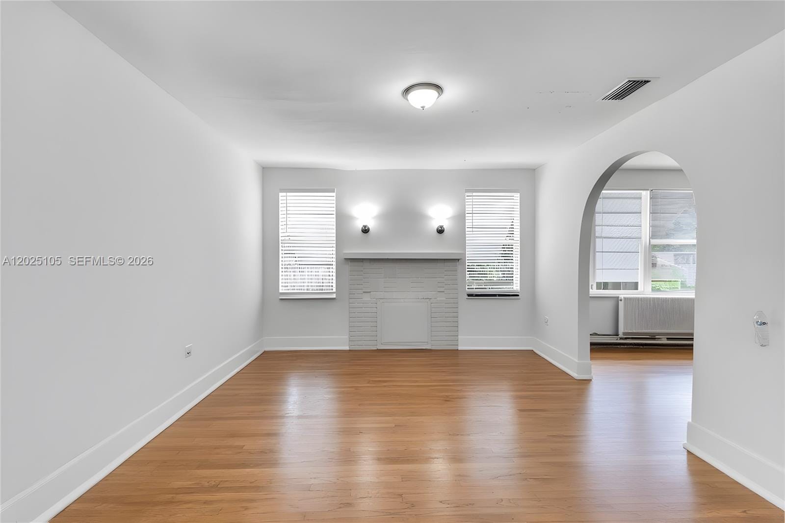 137 NW 20th Street — photo 5