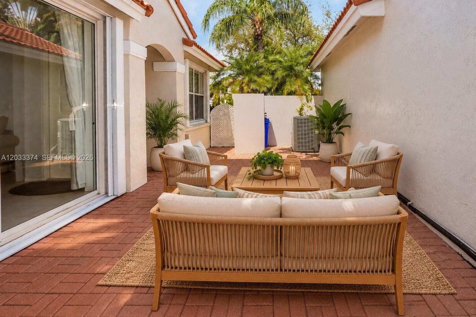 1521 Seagrape Way, Hollywood, FL 33019 photo 14