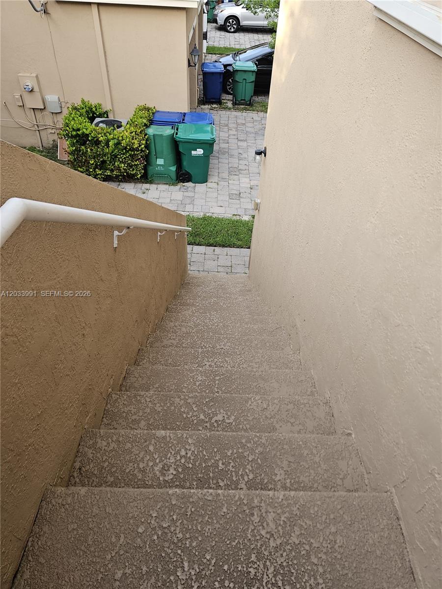 17066 SW 95th Terrace, Miami, FL 33196, Miami