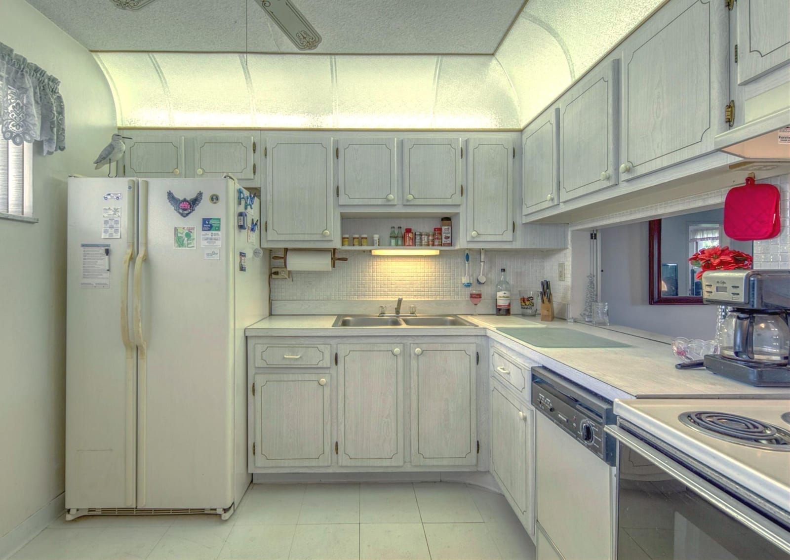 2855 S Garden Dr Drive S 203, Palm Springs, FL 33461 photo 7