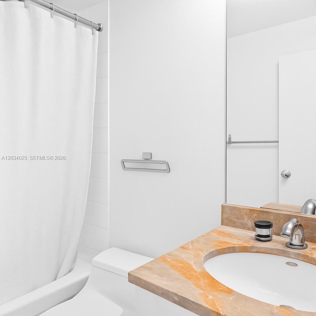 888 Brickell Key Drive 2510, Miami, FL 33131 photo 18