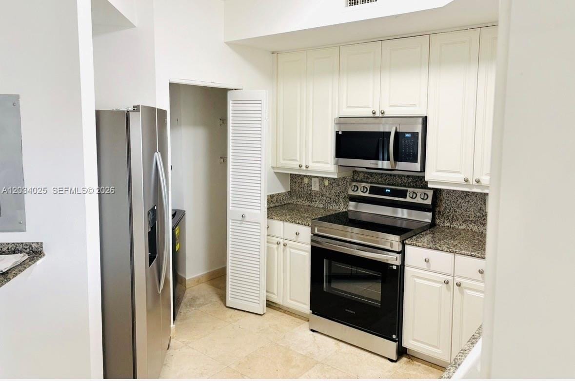 888 Brickell Key Drive 2510, Miami, FL 33131 photo 23