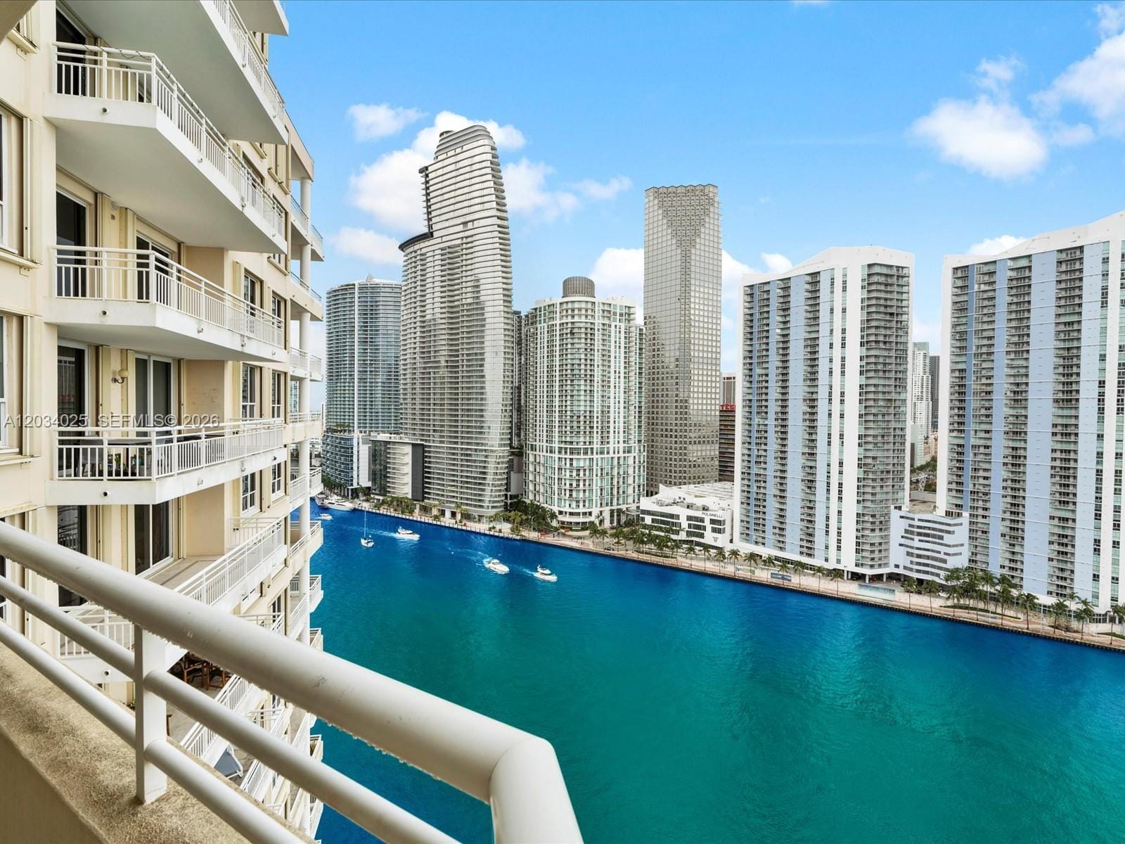888 Brickell Key Drive 2510, Miami, FL 33131 photo 7