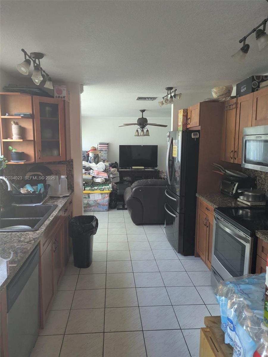 950 SW 95th Terrace — photo 9
