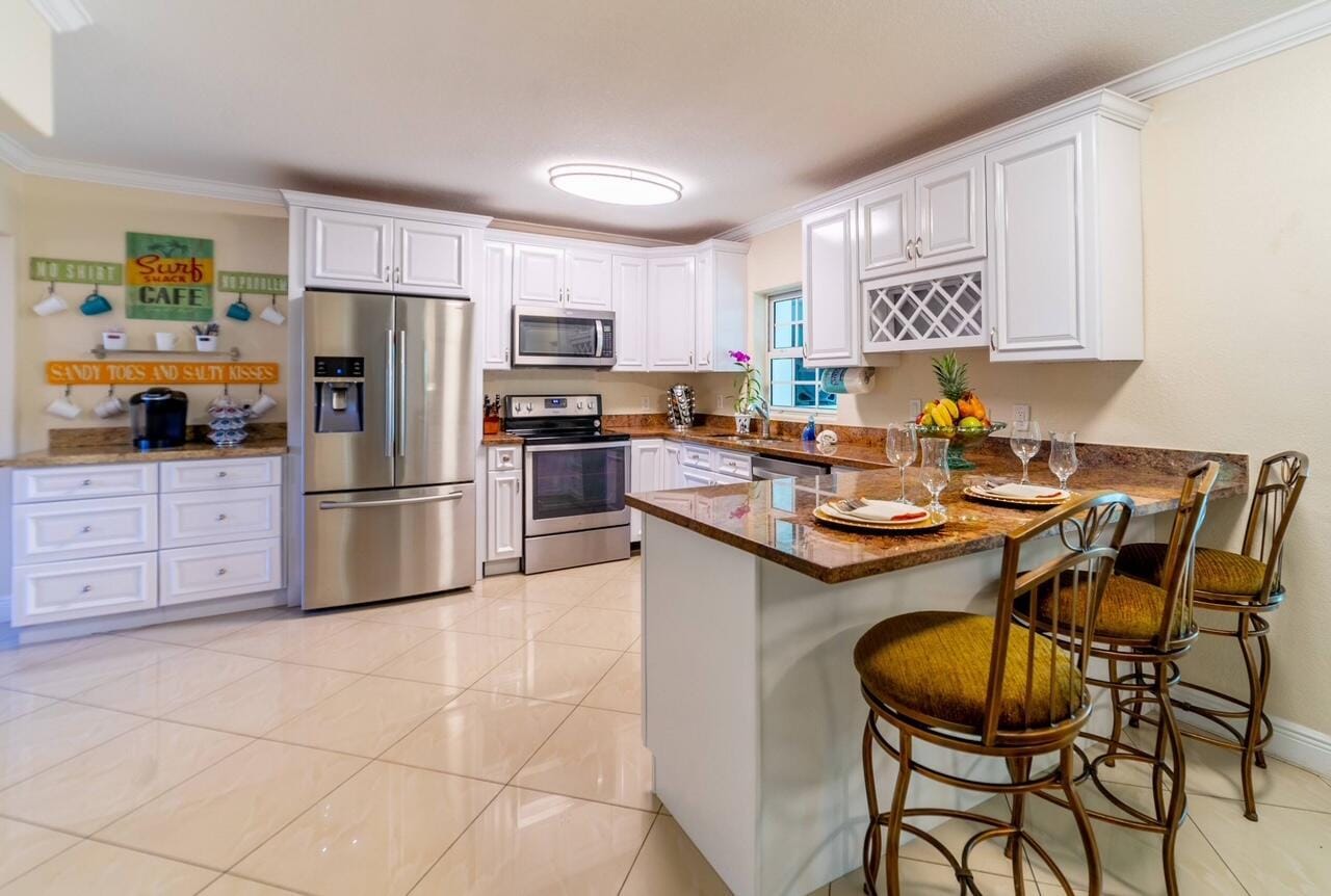 6850 Eastview Drive, Lake Worth, FL 33462 photo 10