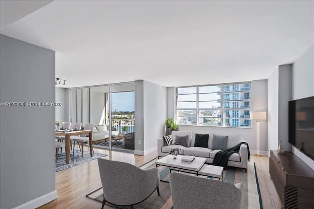 1865 79th St Causeway 14K, Miami Beach, FL 33141