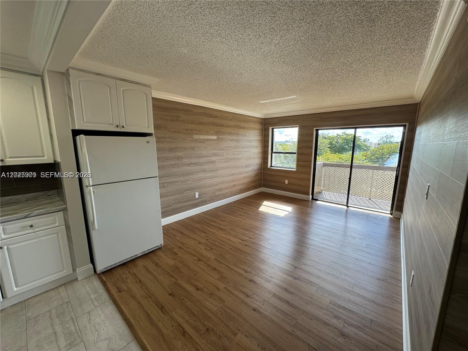 1121 SW 122nd Avenue 4122, Miami, FL 33184, Miami