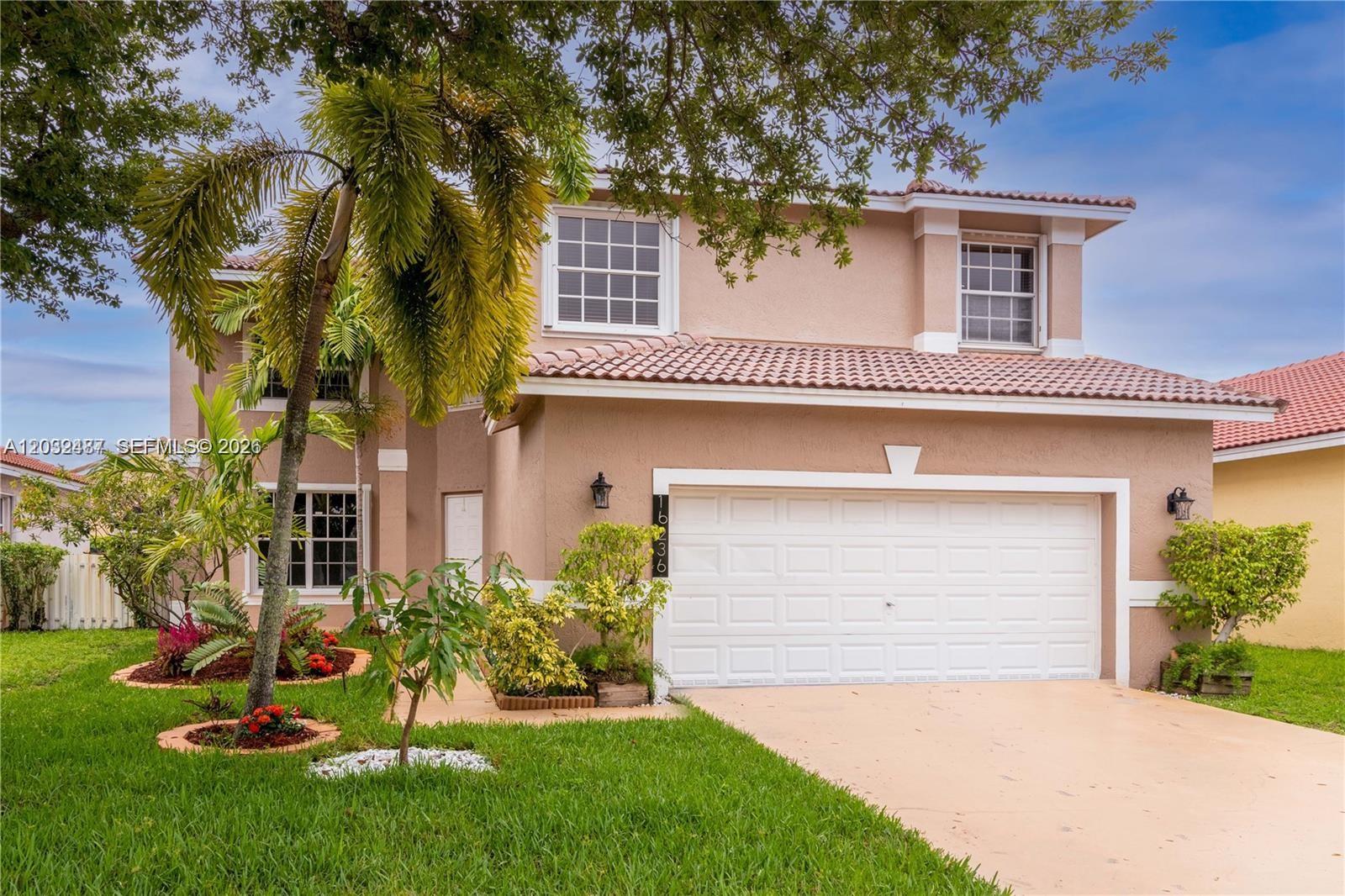16236 NW 18th Street, Pembroke Pines, FL 33028, Pembroke Pines