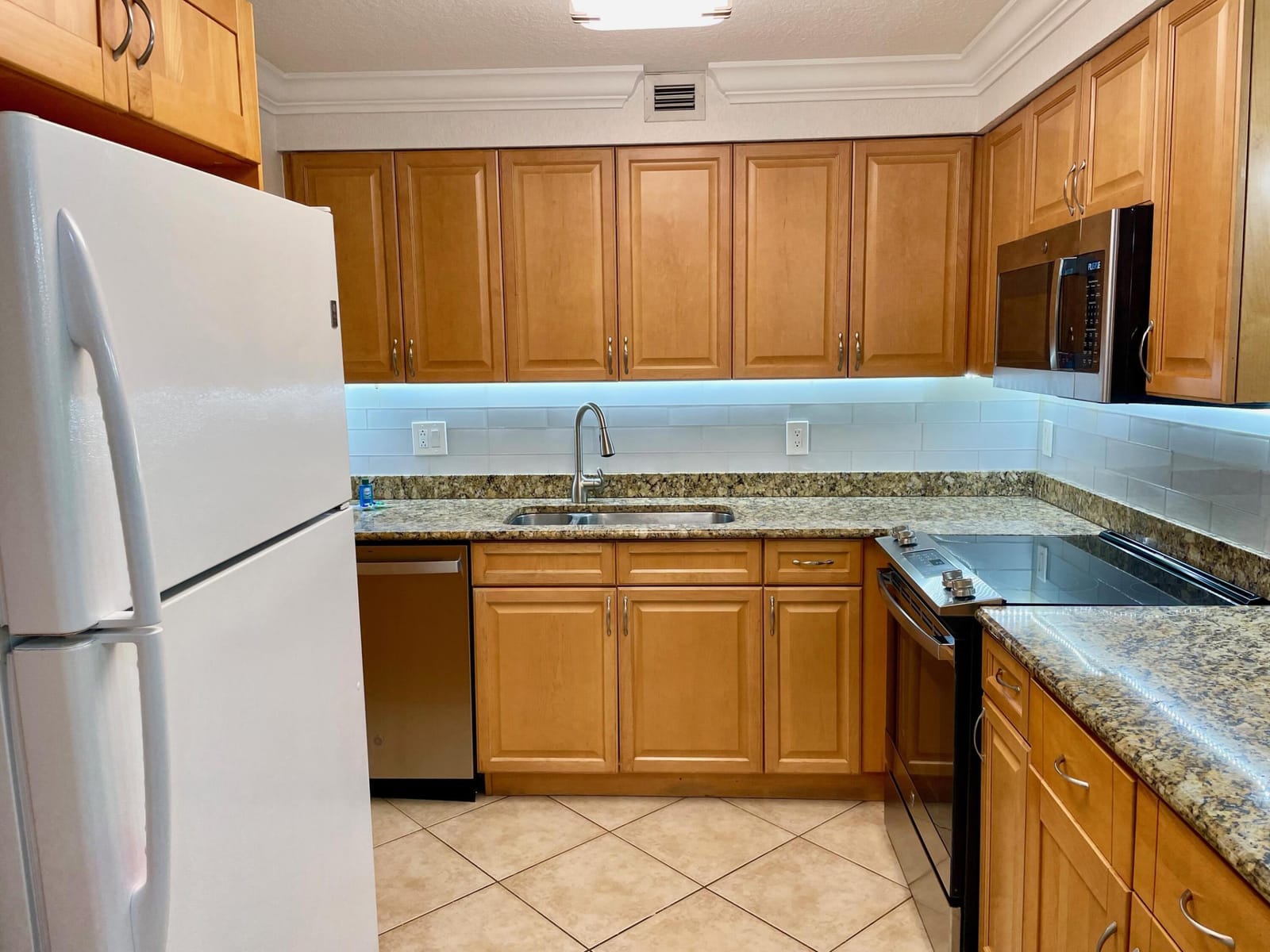 1000 Spanish River Road 2n, Boca Raton, FL 33432 photo 6