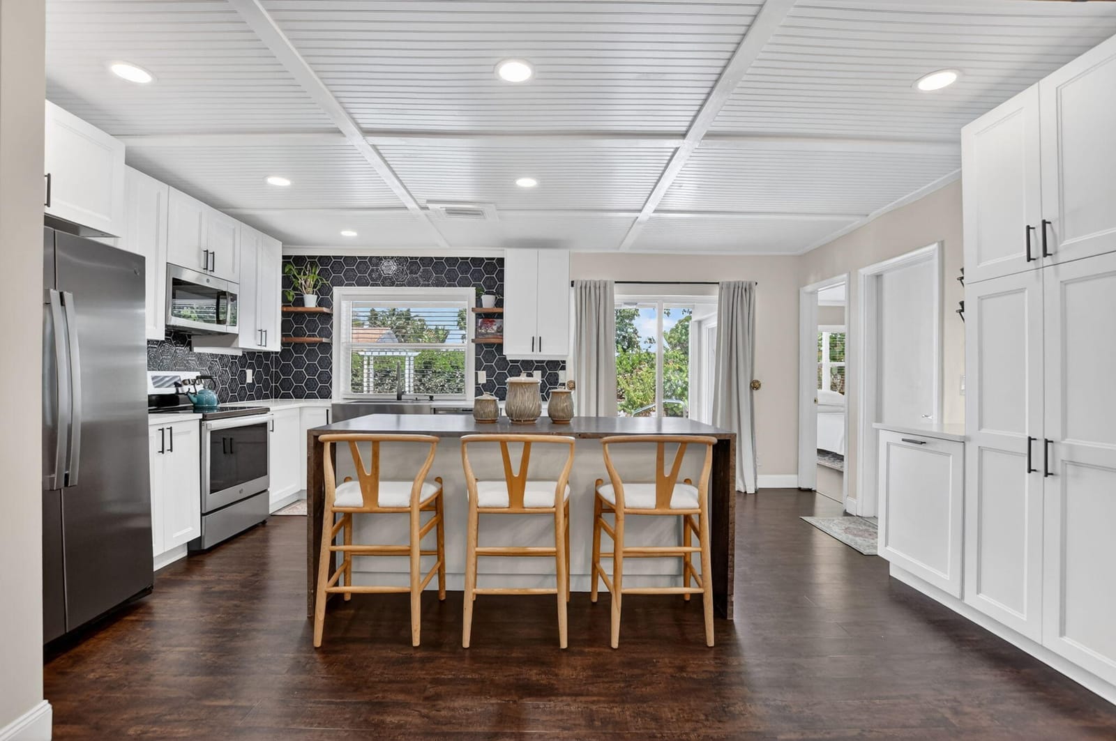 1207 SW 12th Avenue, Boca Raton, FL 33486 photo 1