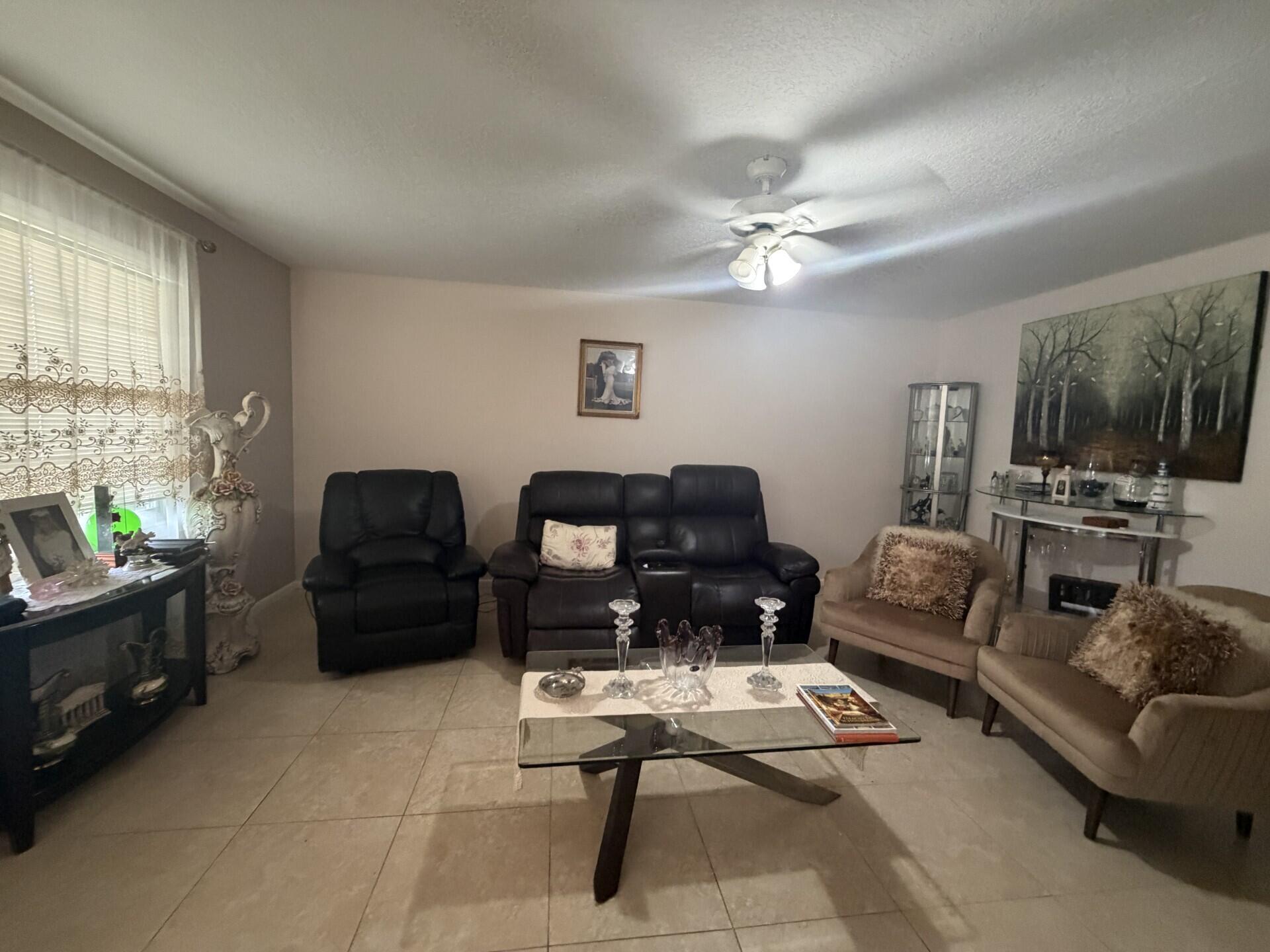 1011 Ventnor Crescent, Deerfield Beach, FL 33442, Deerfield Beach