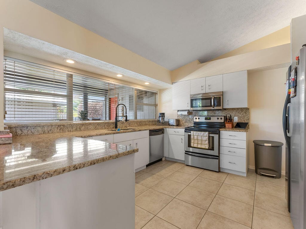 403 SW Cahoon Court, Port St. Lucie, FL 34953 photo 13
