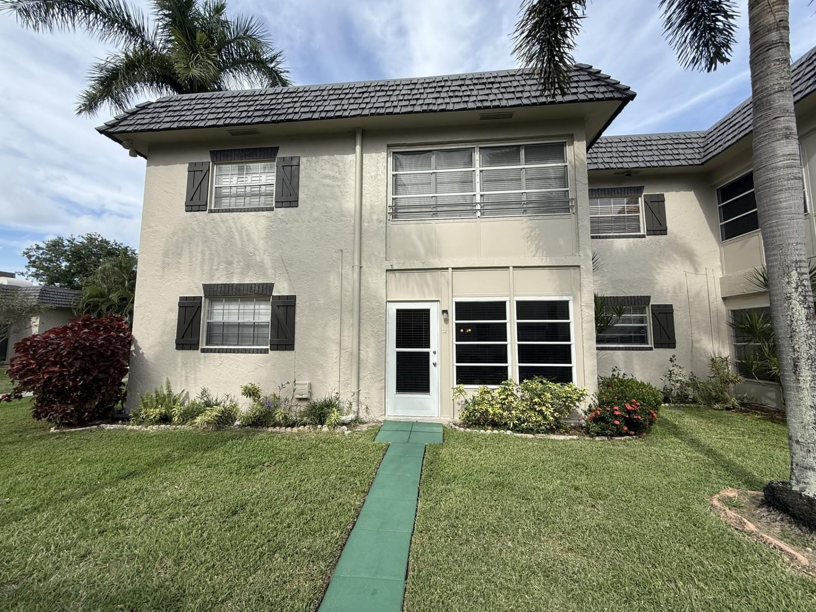 375 SW 56th Avenue 116, Margate, FL 33068 photo 2