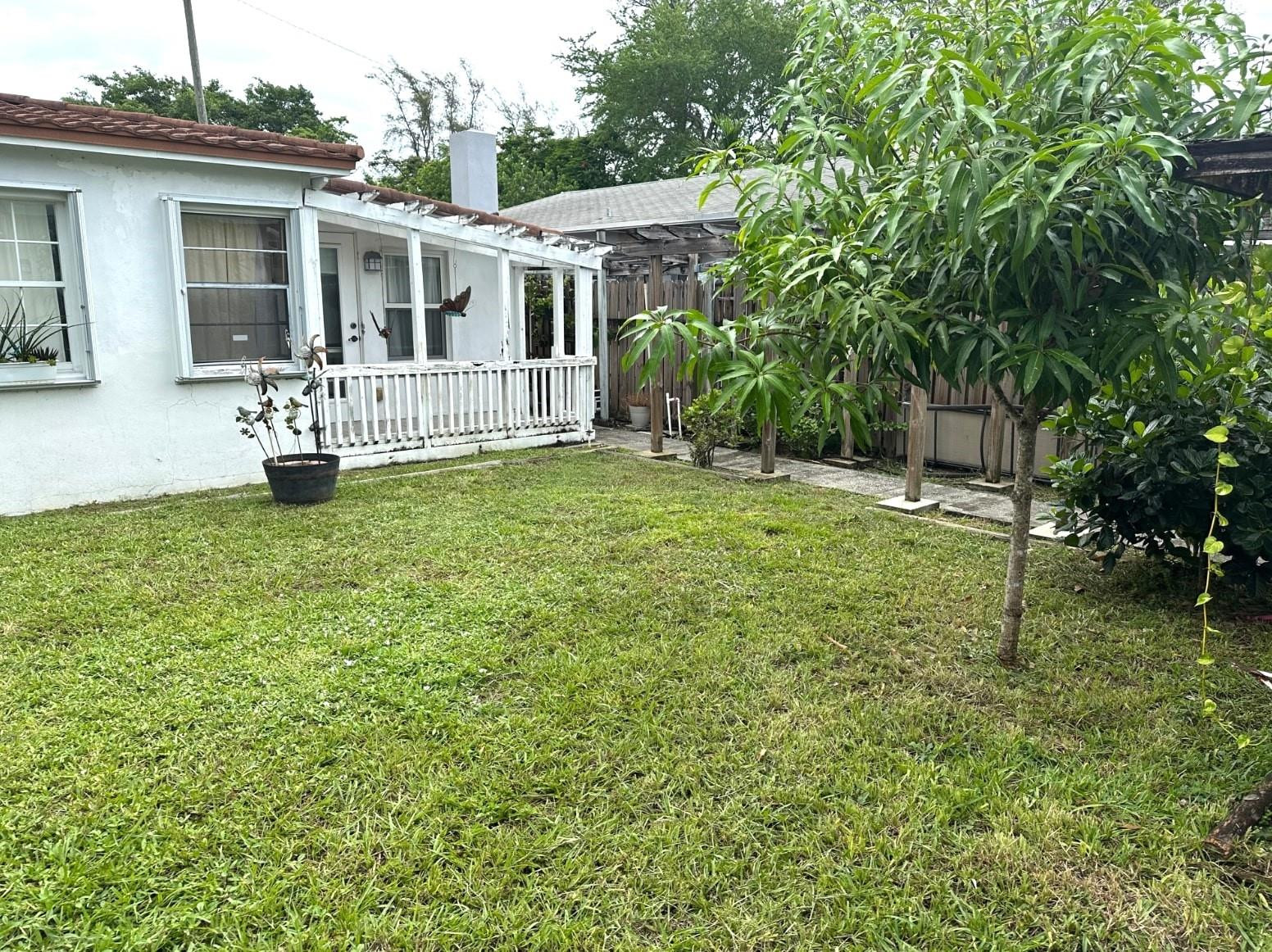 31 SW 10th Street 3, Dania Beach, FL 33004, Dania Beach