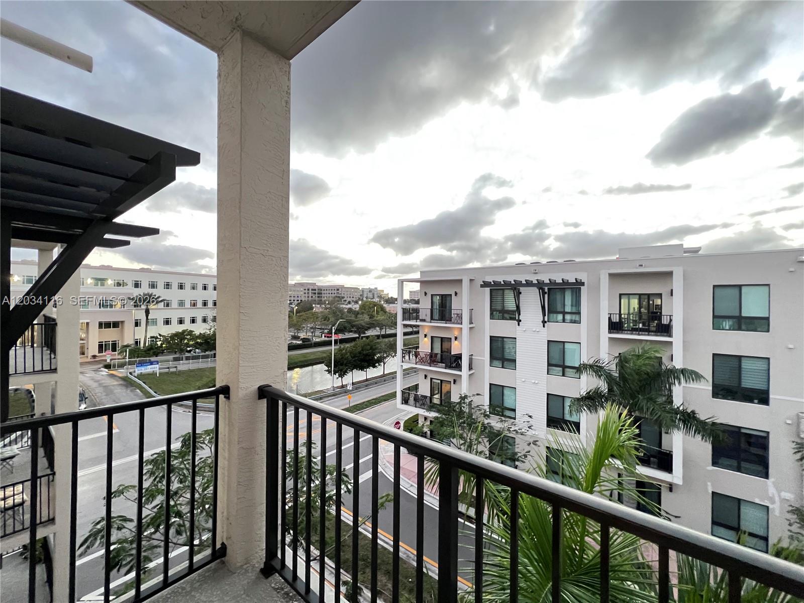 8265 NW 41st Street C405, Doral, FL 33166, Doral