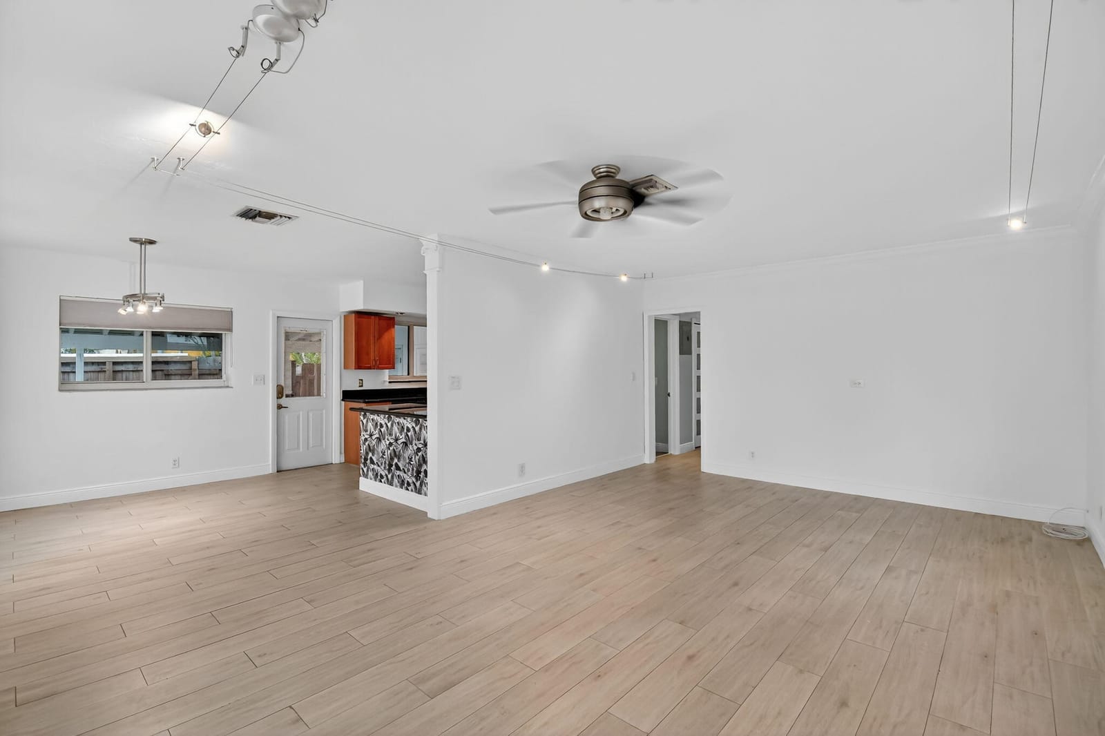 1606 NE 15th Avenue 1606, Fort Lauderdale, FL 33305 photo 9