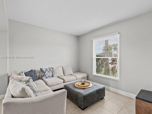 2813 Village Pine Terrace — photo 8