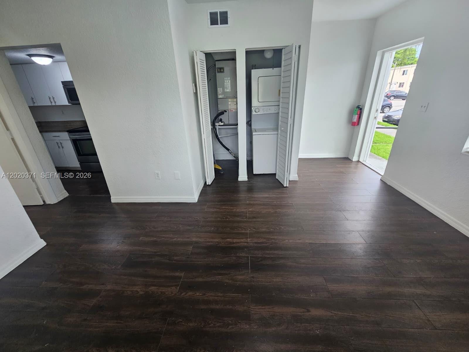 300 NW 84th Terrace 300 — photo 11