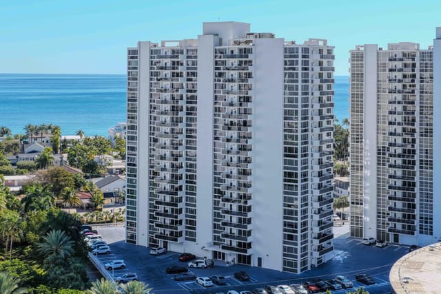 2715 N Ocean Boulevard 10c, Fort Lauderdale, FL 33308