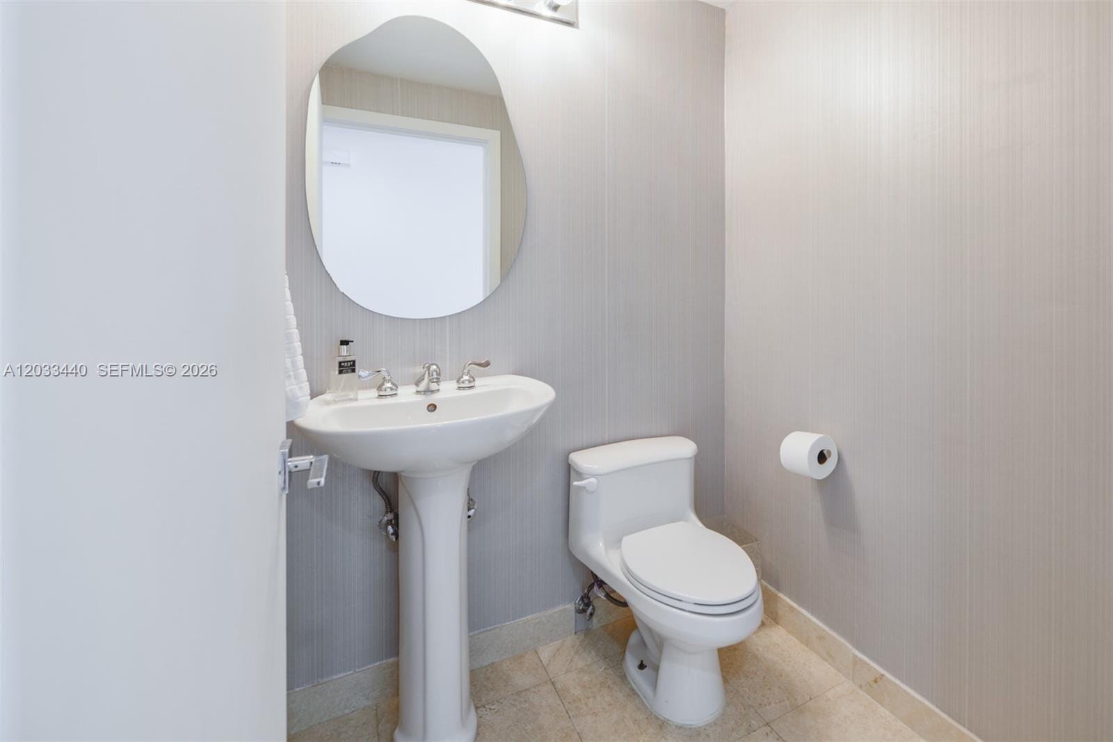 21050 Point Place 702, Aventura, FL 33180 photo 25