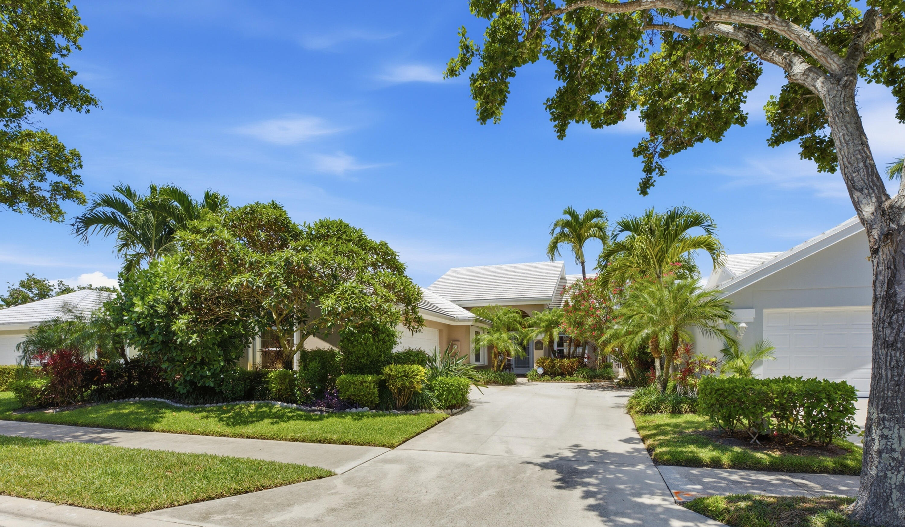 2319 Saratoga Bay Drive, West Palm Beach, FL 33409, West Palm Beach