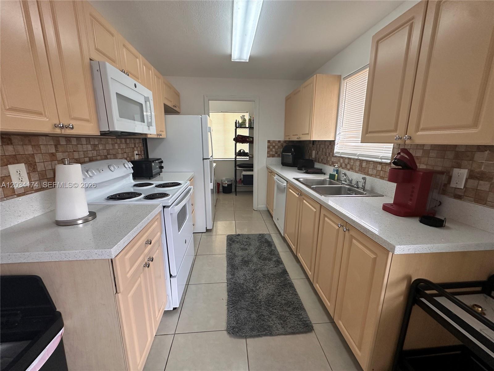 404 NW 2nd Avenue A, Hallandale Beach, FL 33009, Hallandale Beach