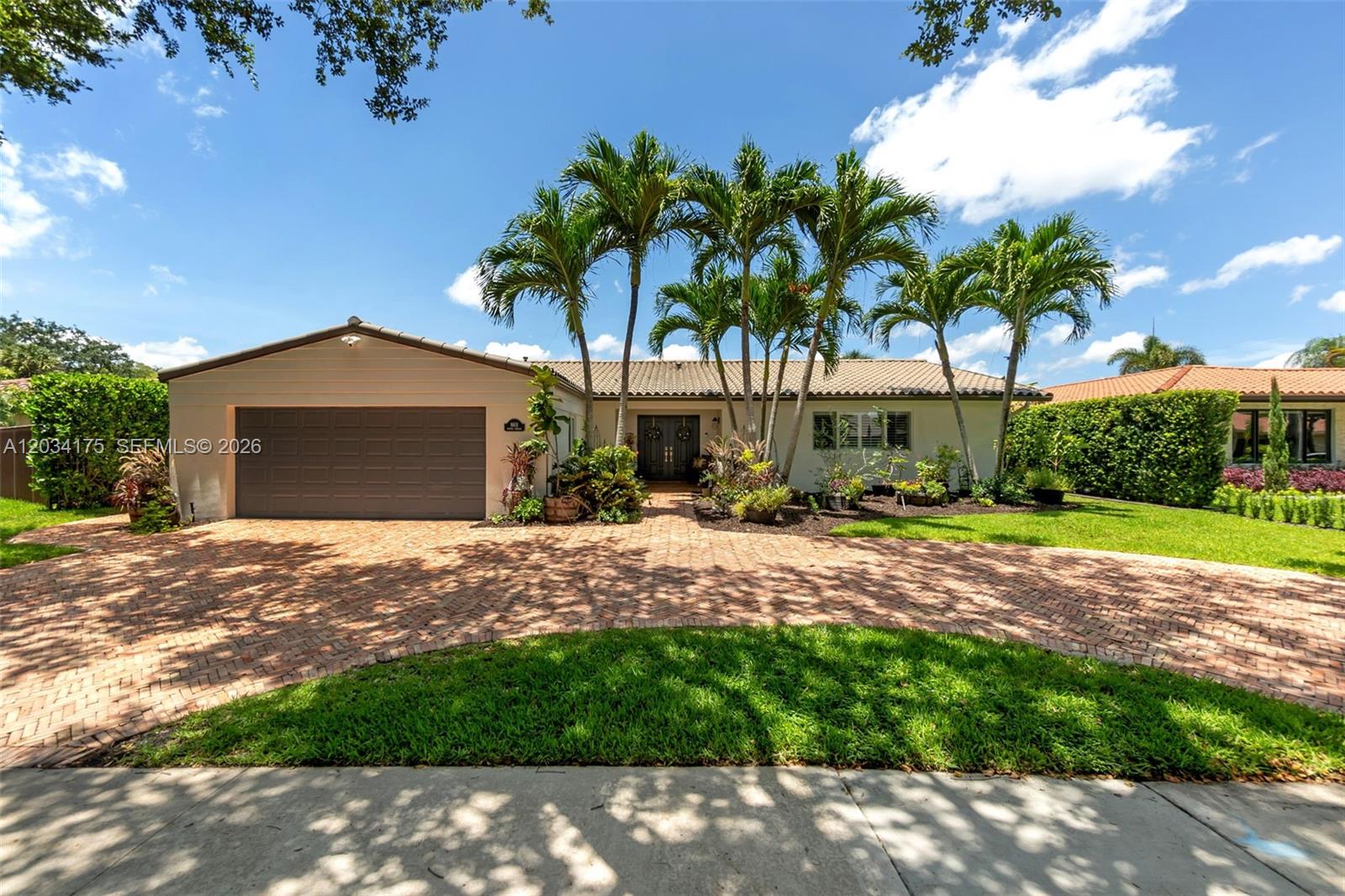 8601 Dundee Terrace, Miami Lakes, FL 33016, Miami Lakes
