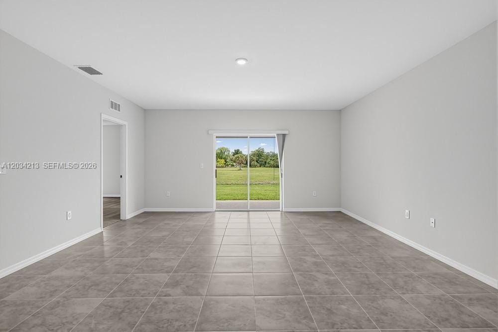 6754 Equinox Lane — photo 3