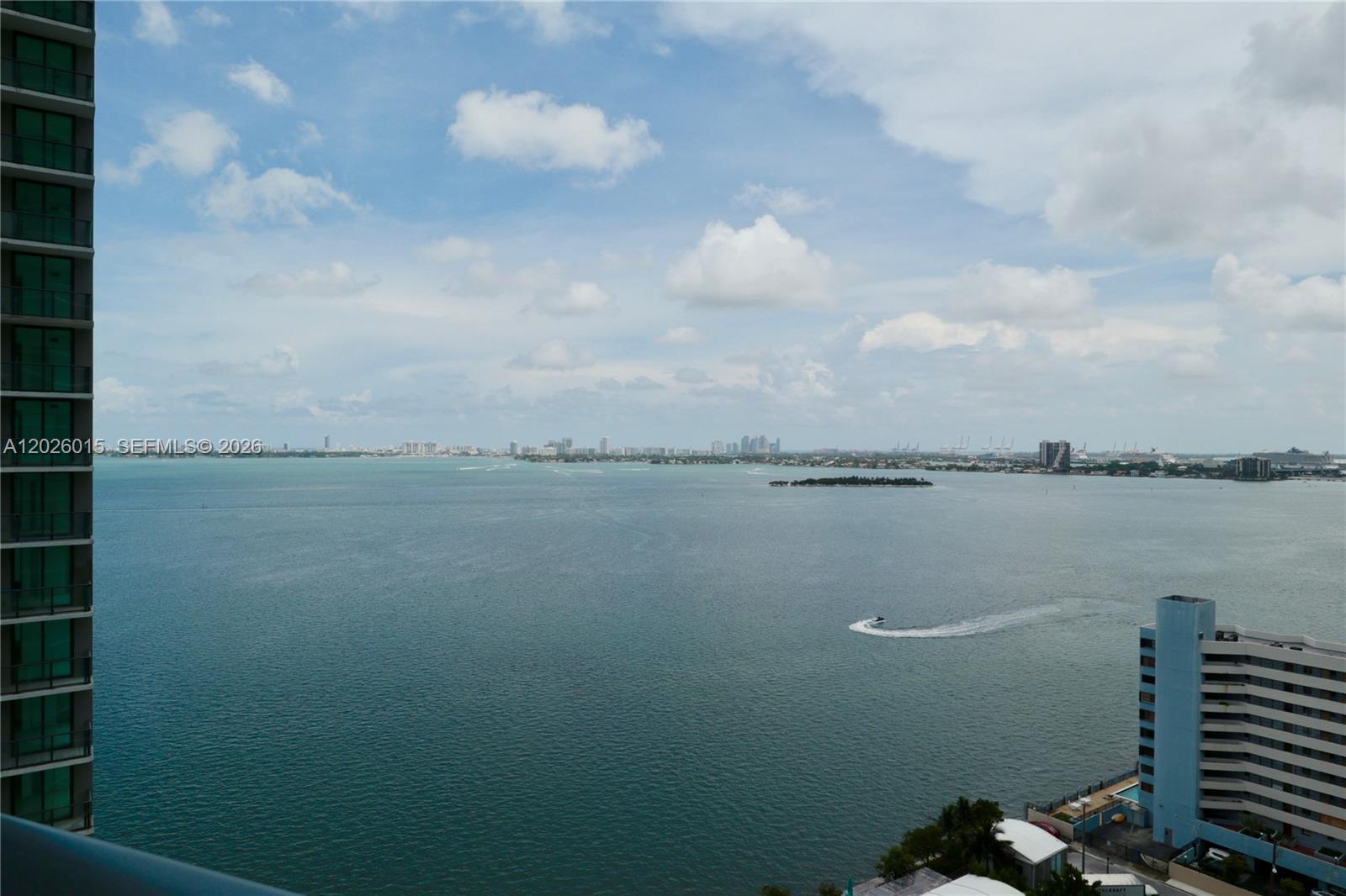 650 NE 32 1906 1906, Miami, FL 33137, Miami