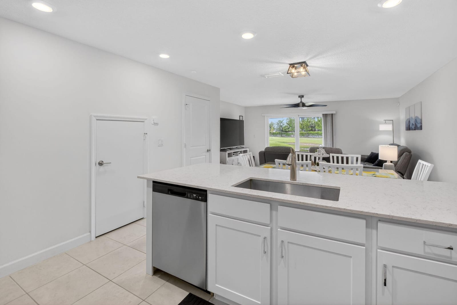 6762 Broadwater Lane, Lake Worth, FL 33467 photo 10