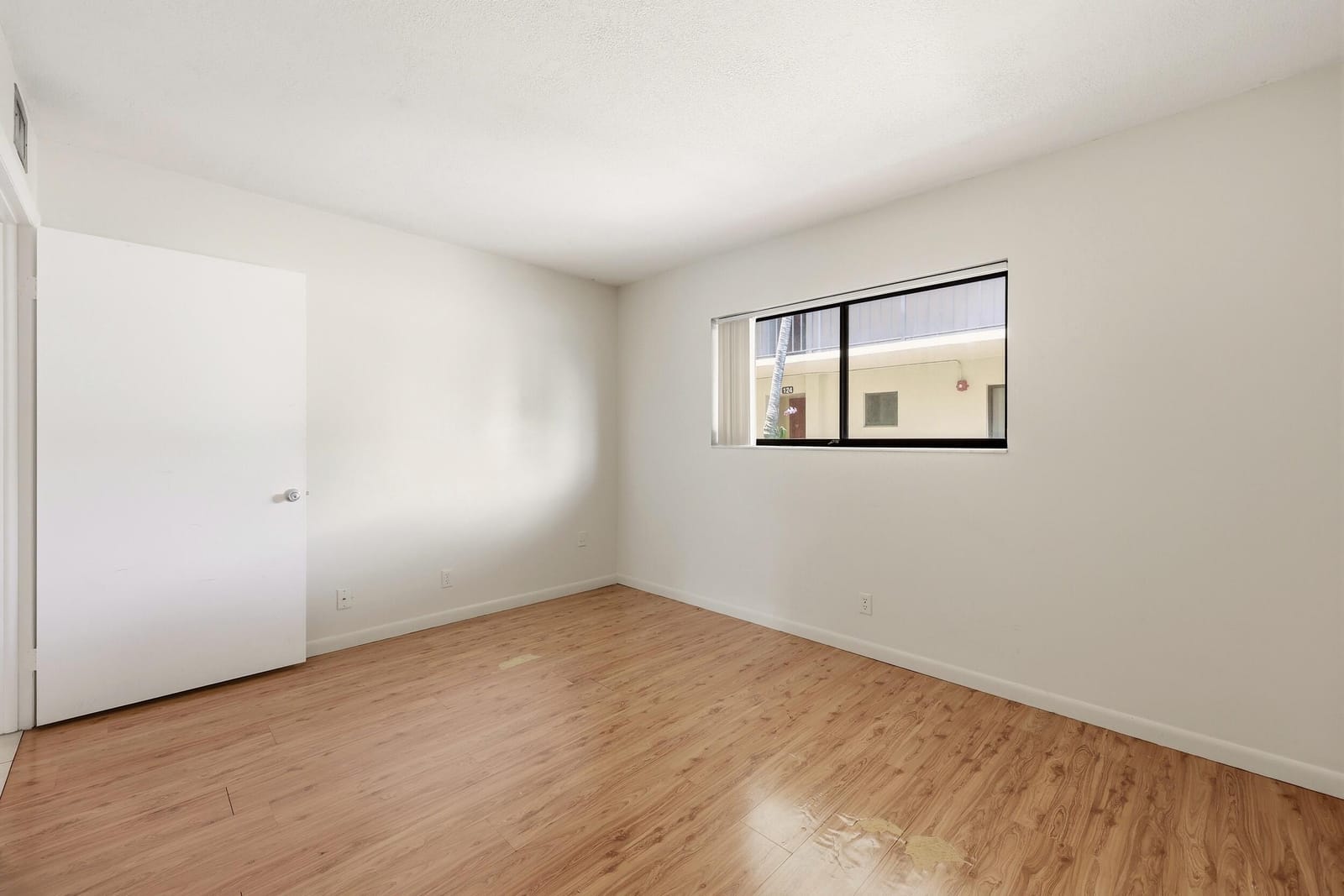 5160 Las Verdes Circle Unit 101, Delray Beach, FL 33484 photo 19