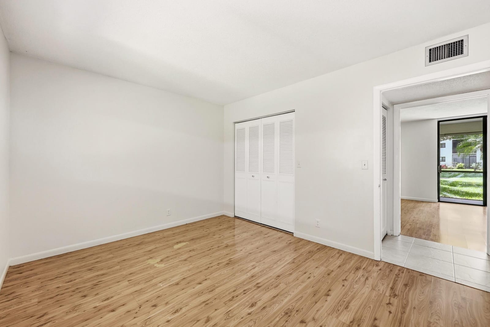5160 Las Verdes Circle Unit 101, Delray Beach, FL 33484 photo 20