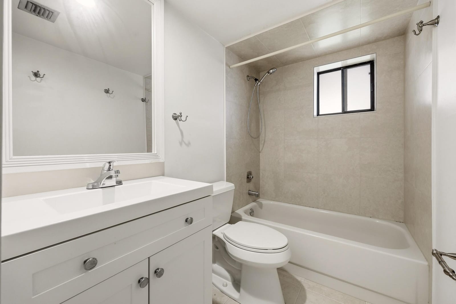 5160 Las Verdes Circle Unit 101, Delray Beach, FL 33484 photo 22