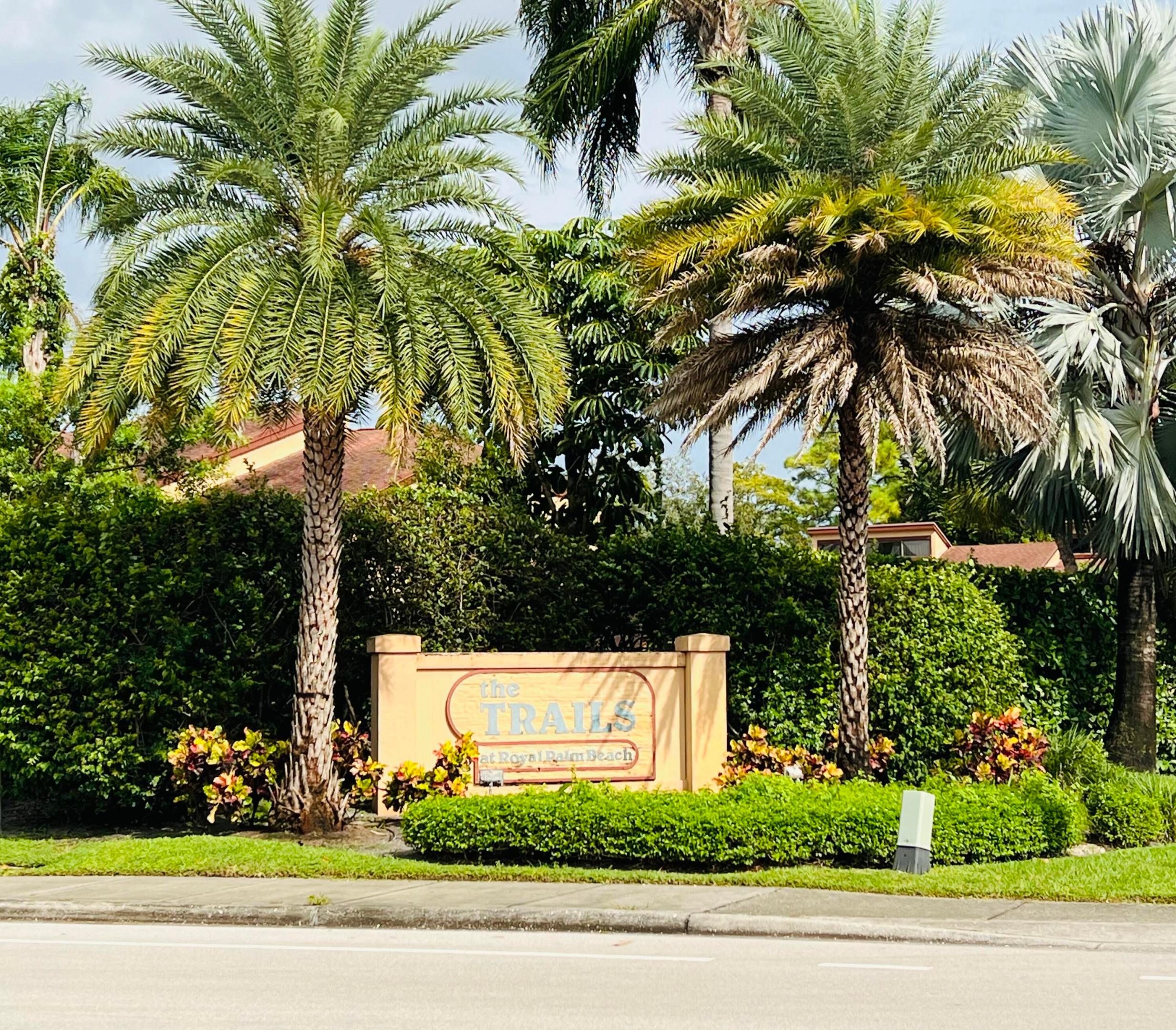 1407 E Lakeview Dr Drive E, Royal Palm Beach, FL 33411, Royal Palm Beach