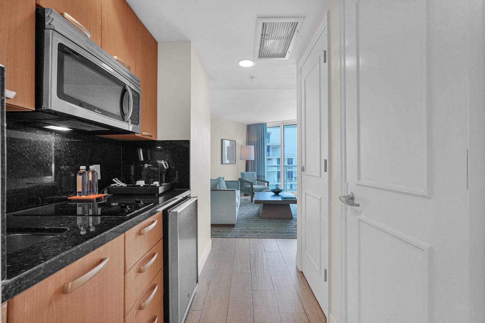 505 N Fort Lauderdale Beach Boulevard 2214, Fort Lauderdale, FL 33304 photo 4