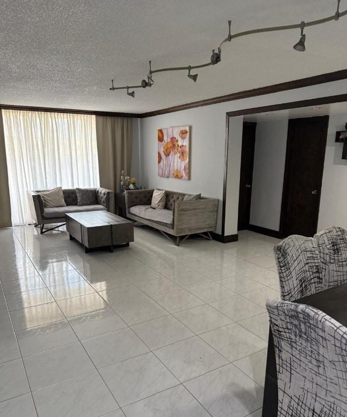 1833 S Ocean Drive 1209 — photo 3
