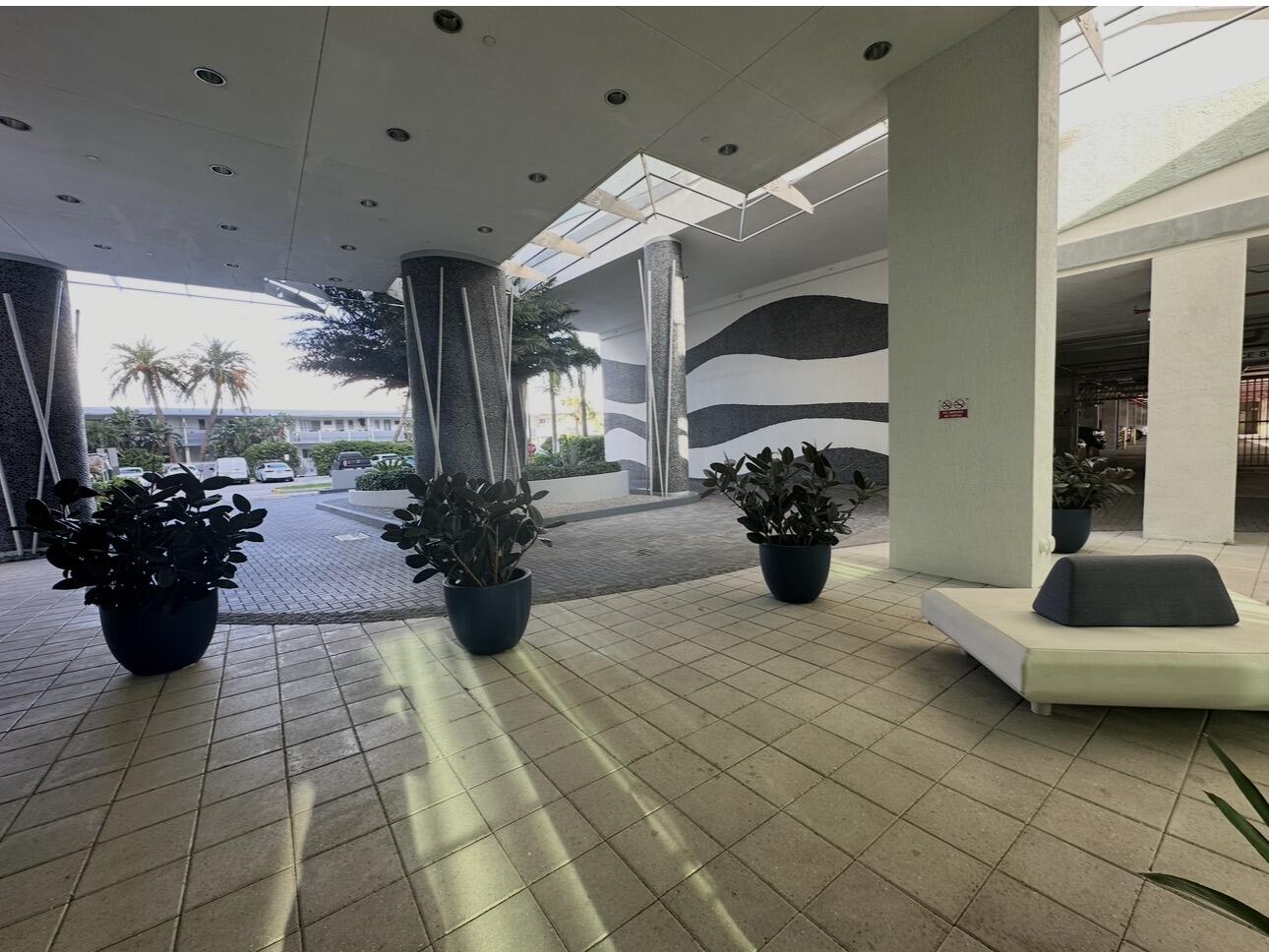 7930 East Drive 1506, North Bay Village, FL 33141, North Bay Village