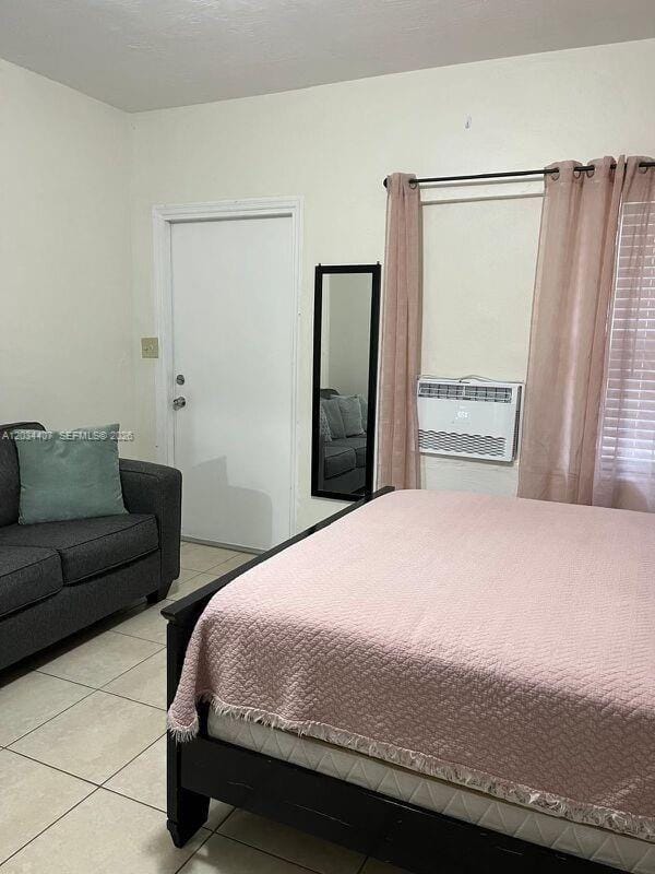 730 SW 10th Street 4 — photo 6