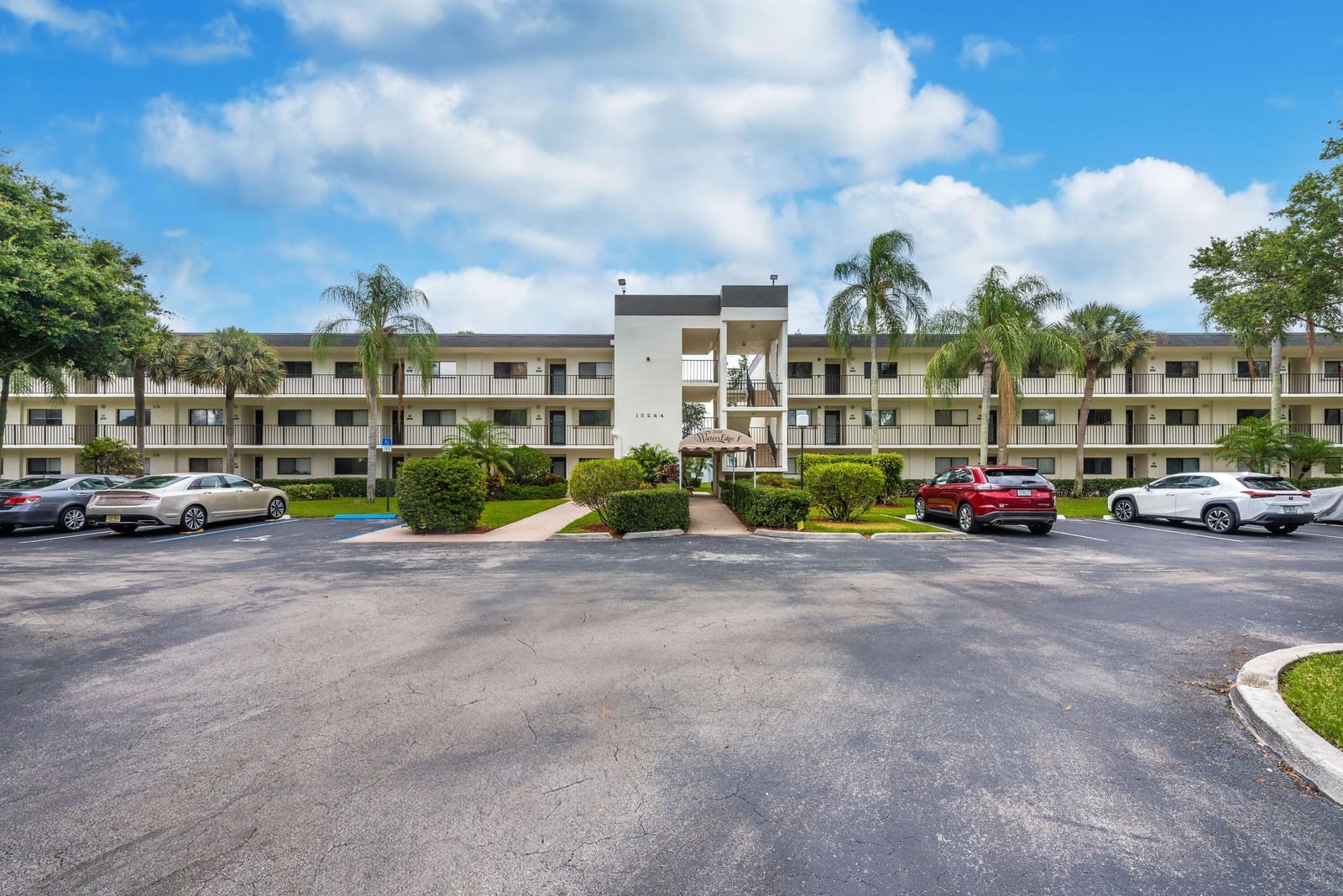 15244 Lakes Of Delray Boulevard 304, Delray Beach, FL 33484 photo 28