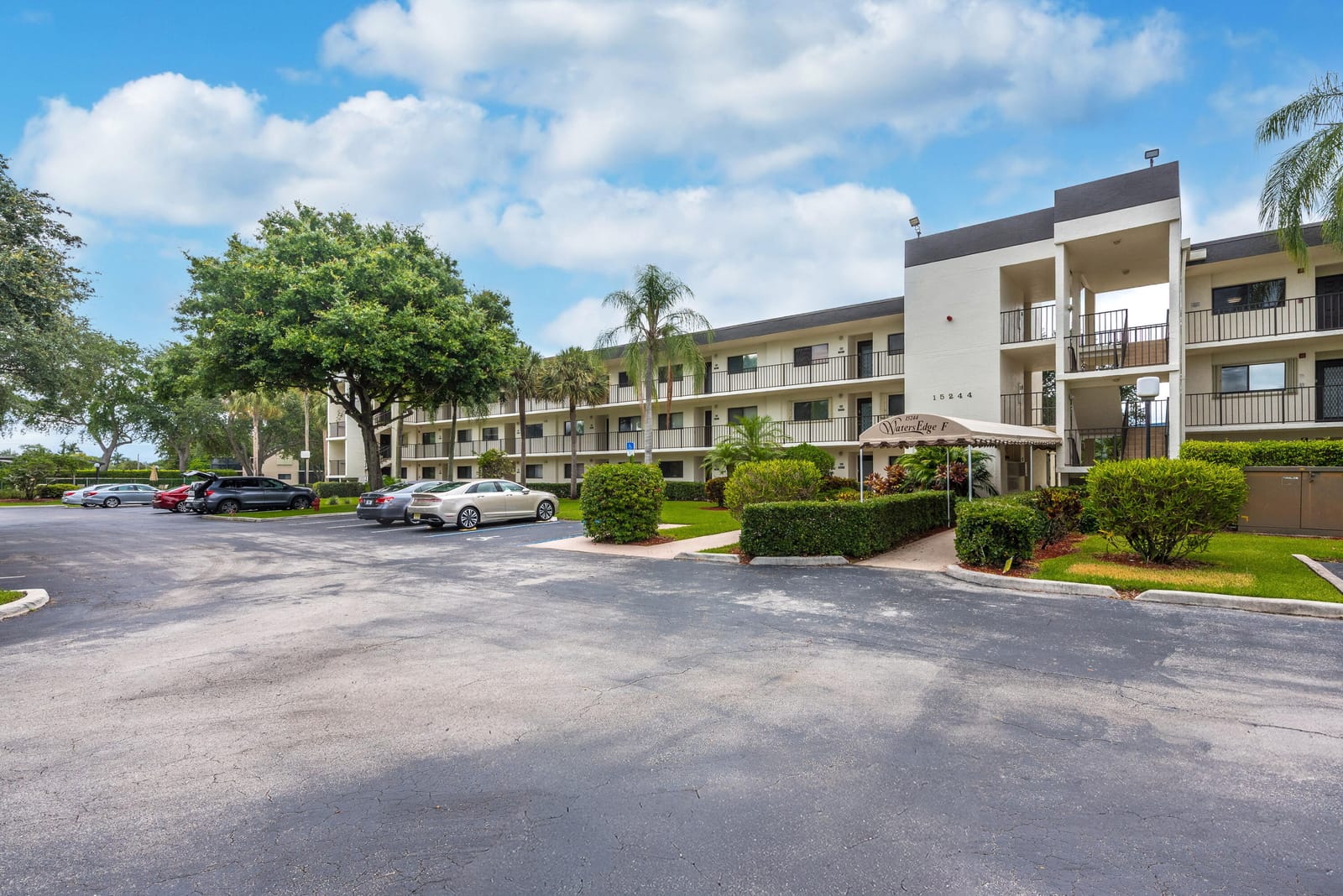 15244 Lakes Of Delray Boulevard 304, Delray Beach, FL 33484 photo 29