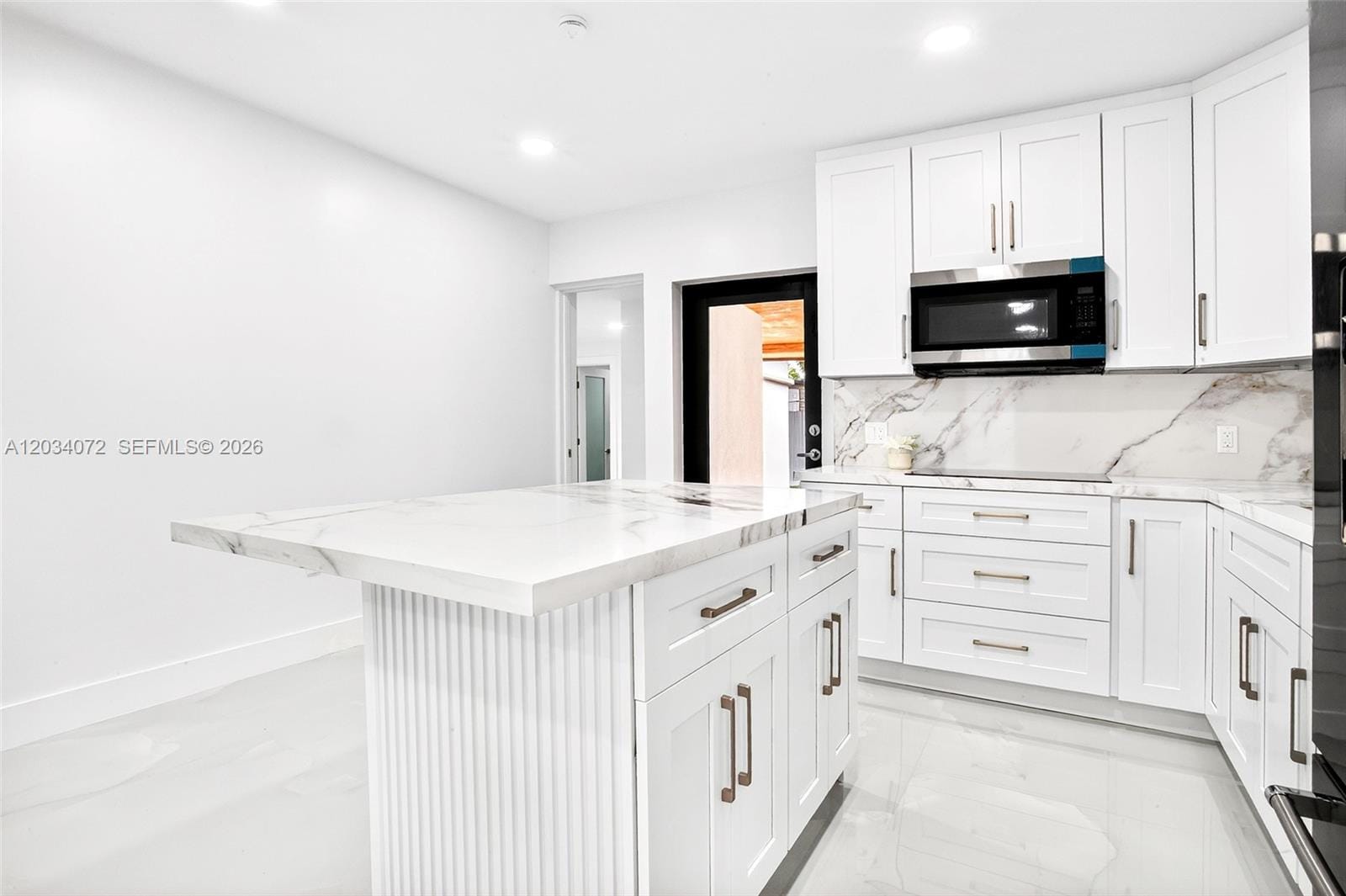 9290 NW 32nd Ct Road, Miami, FL 33147 photo 15