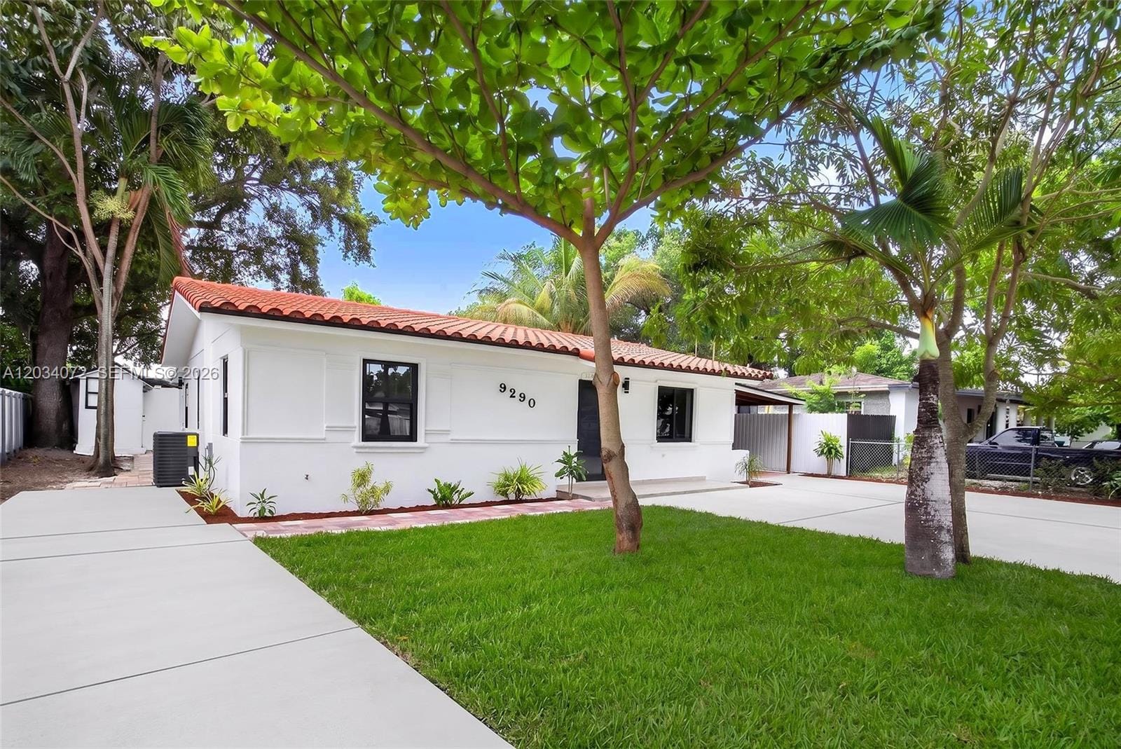 9290 NW 32nd Ct Road, Miami, FL 33147 photo 3