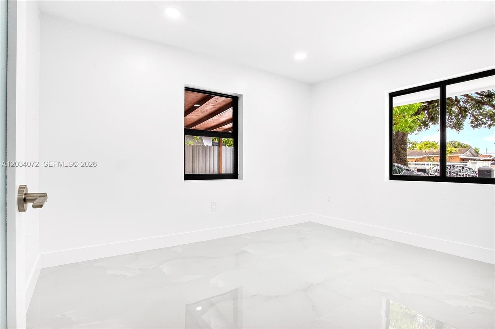 9290 NW 32nd Ct Road, Miami, FL 33147 photo 28