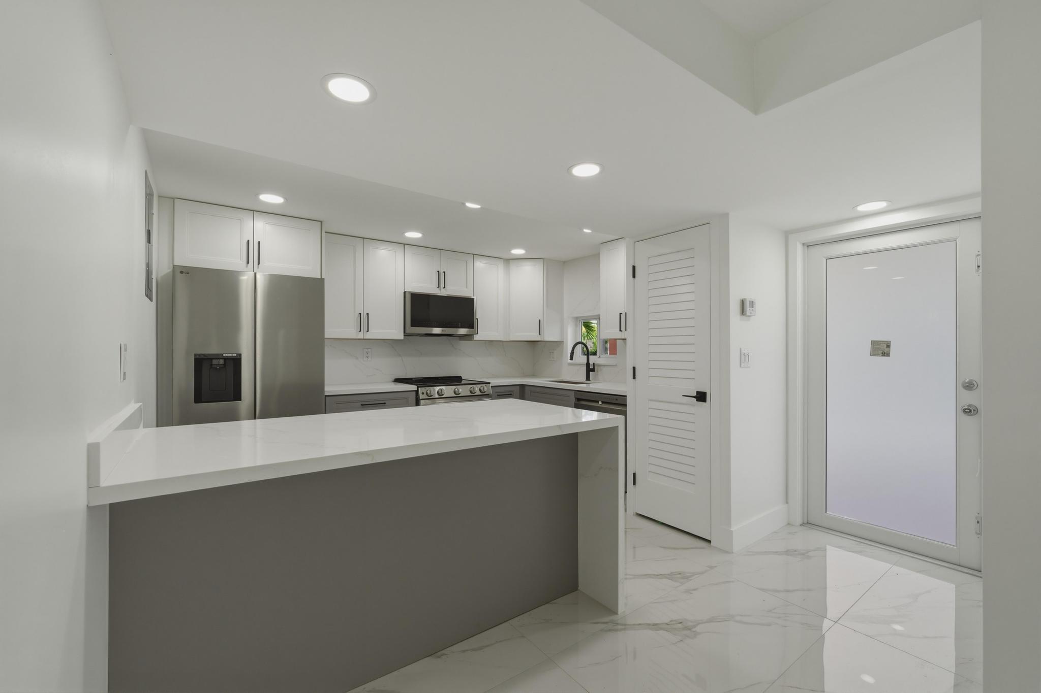 8970 S Hollybrook Boulevard 205, Pembroke Pines, FL 33025, Pembroke Pines