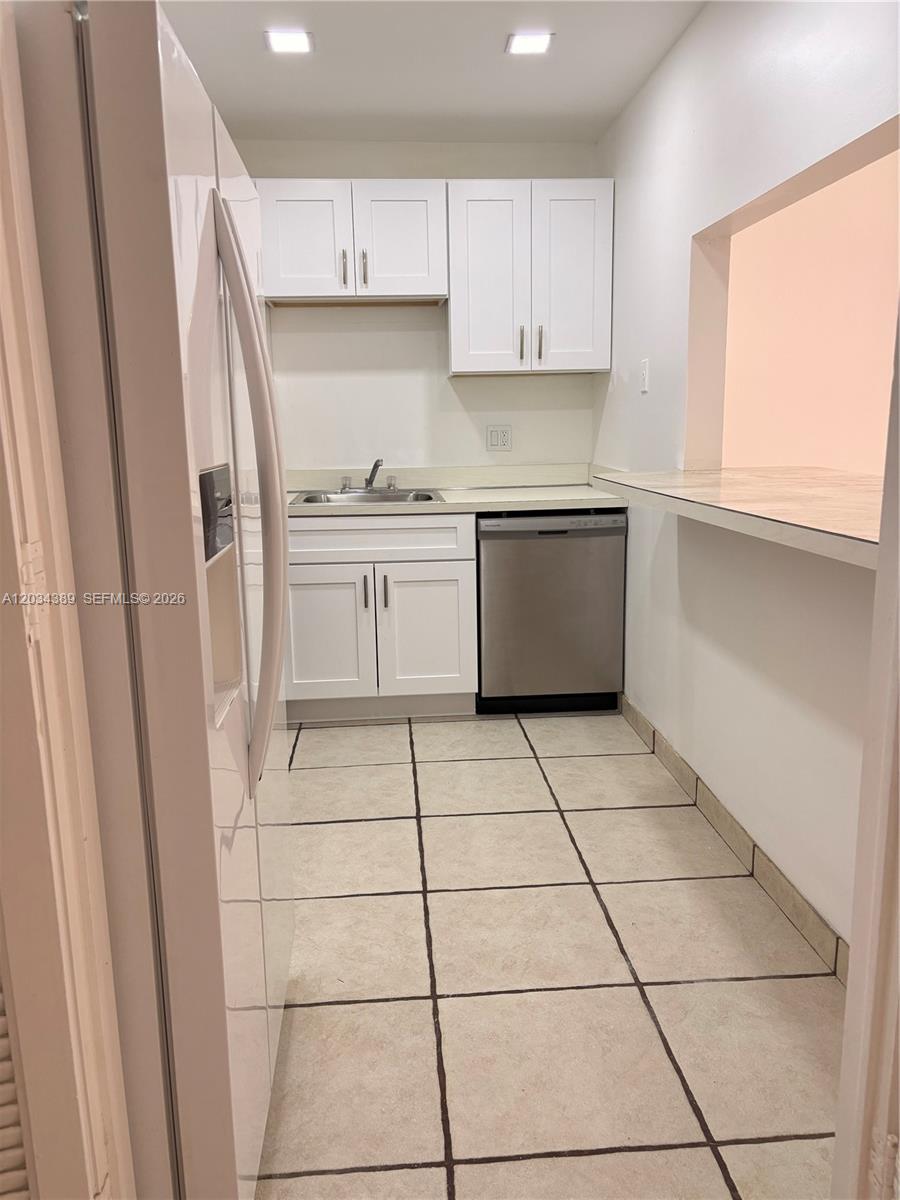 4154 Inverrary Drive 206, Lauderhill, FL 33319, Lauderhill