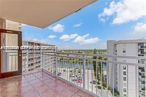 2025 NE 164th Street 904, North Miami Beach, FL 33162, North Miami Beach