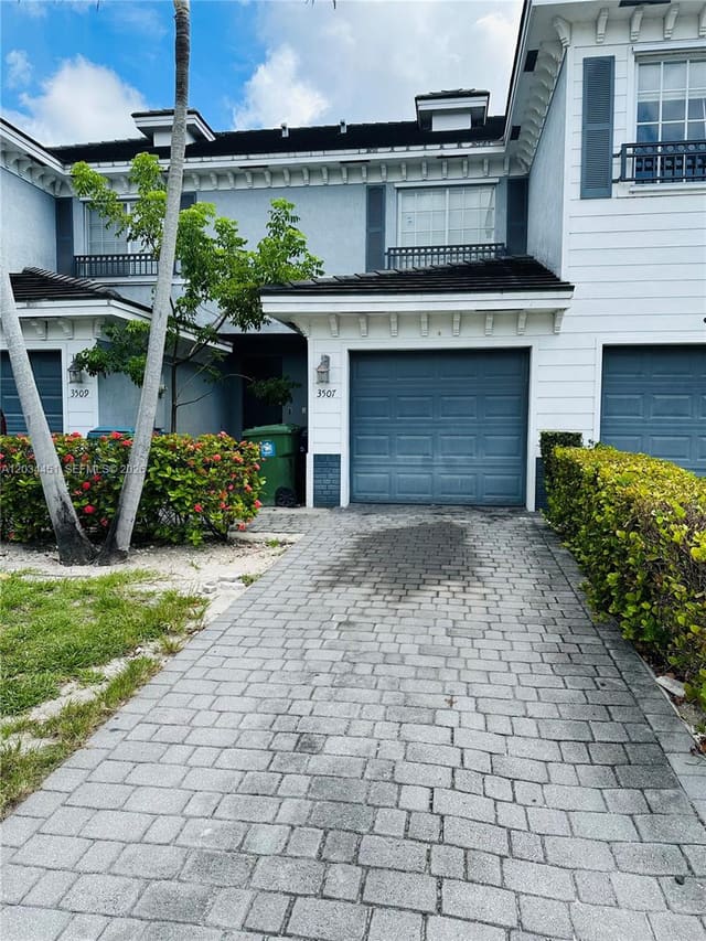 3507 NW 13th Street, Georgetown, Lauderhill, FL
